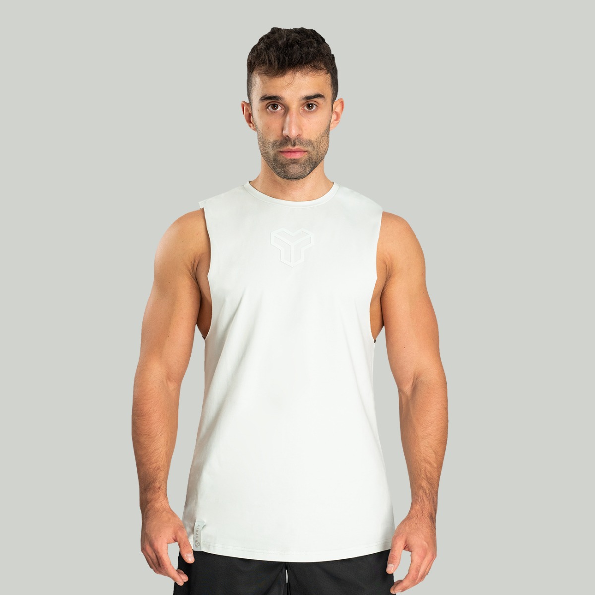 Essential Cut-Off Tank Top Moon Grey – STRIX