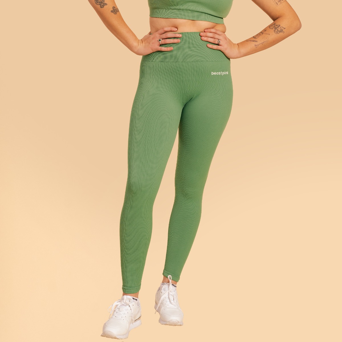 Legging de sport pour femmes Hyper Olivine - BeastPink.