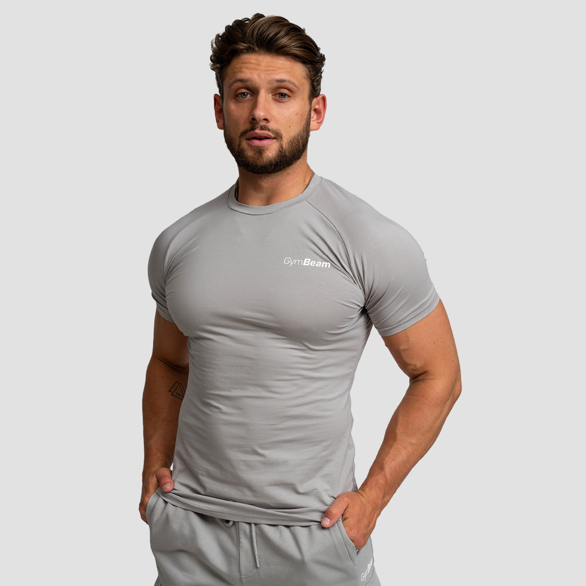 T-shirt ajusté TRN pour hommes – Gris – GymBeam.