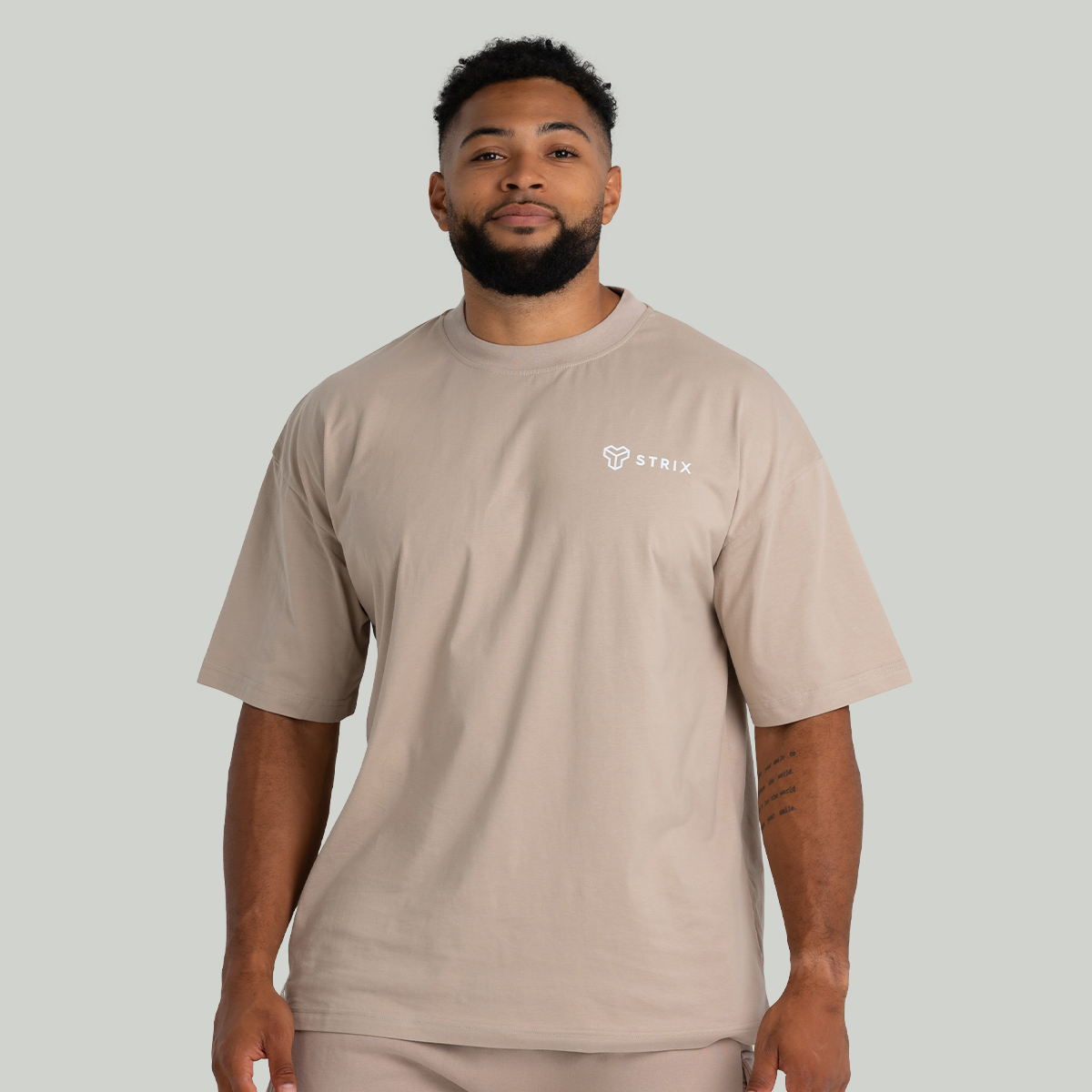 T-shirt ample couleur taupe - STRIX.