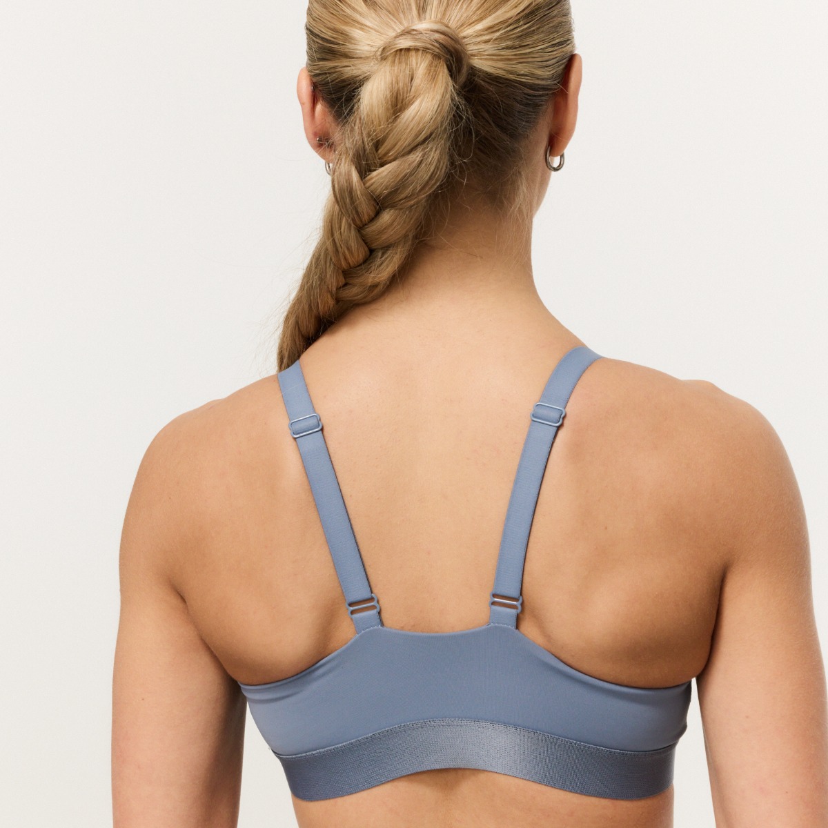 Essence String Sports Bra, couleur bleu denim – GymBeam.