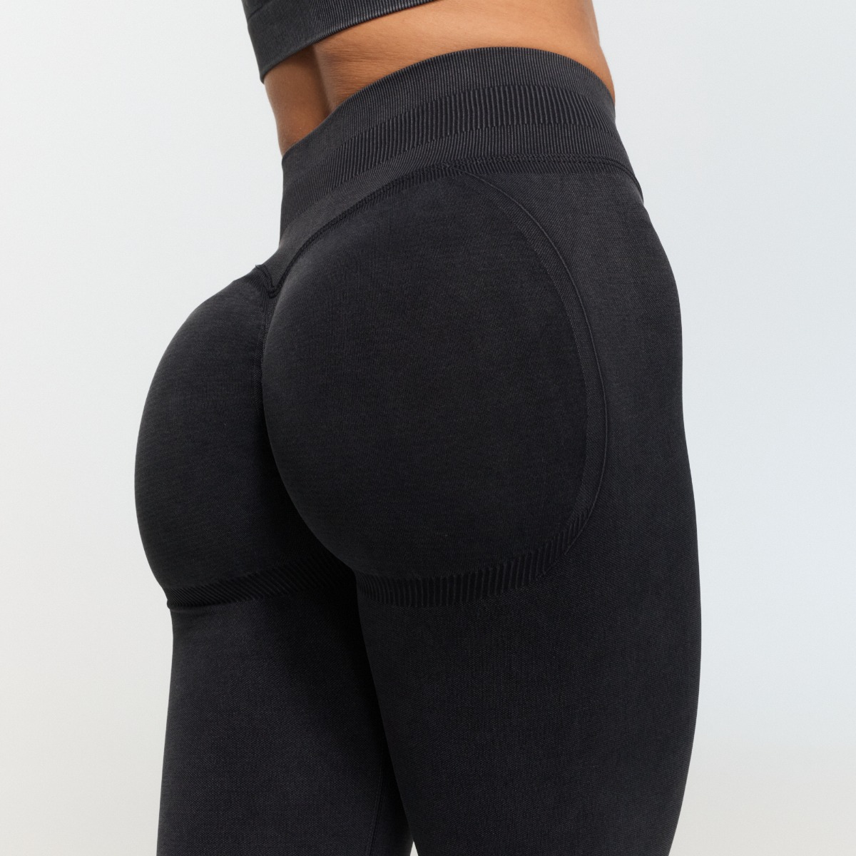 Leggings de sport sans couture, modèle "Fierce", couleur gris foncé - GymBeam.