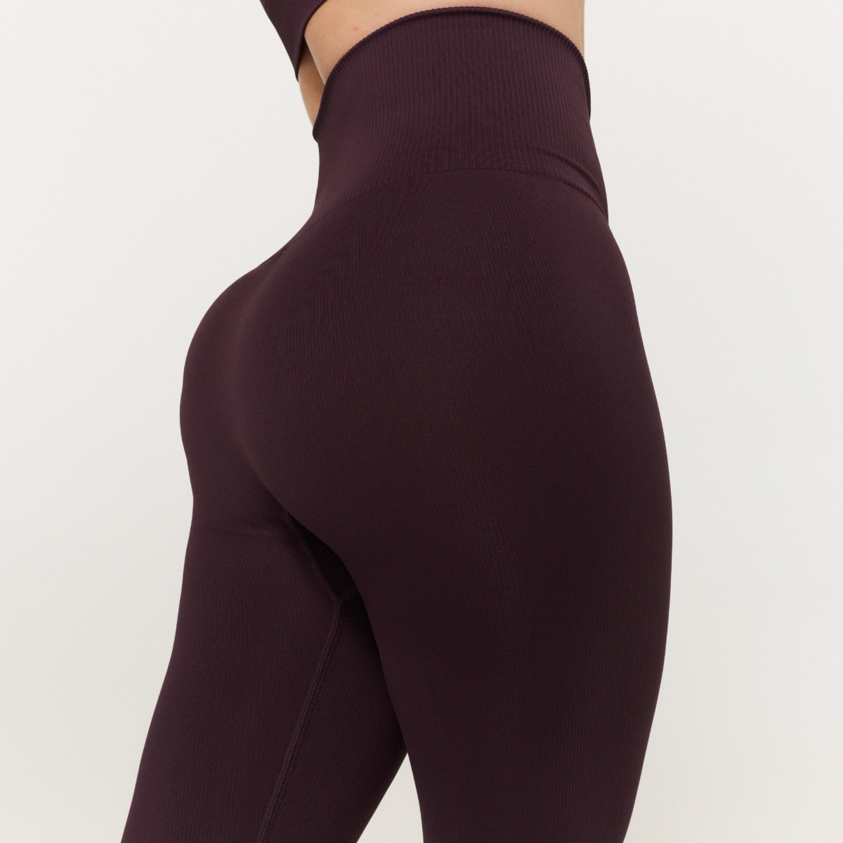 Leggings de sport GymBabe pour femmes – modèle Eclipse – GymBeam.