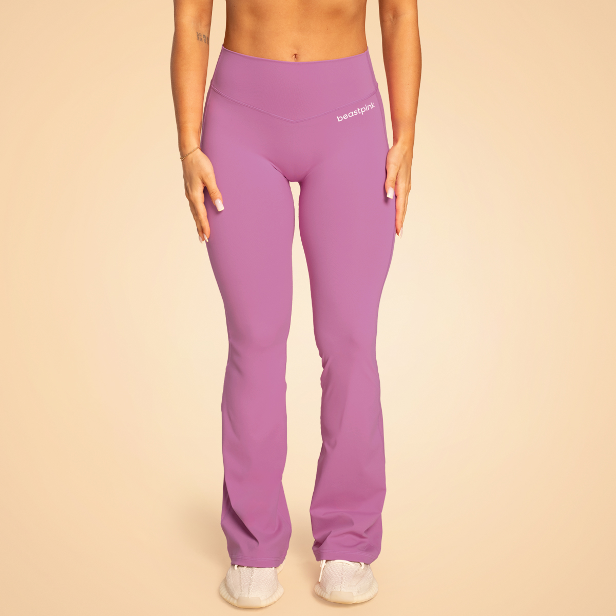 Pantalon pour femmes "Grace", couleur violet - BeastPink.