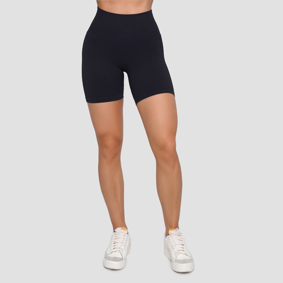 Shorts de sport sans couture pour femmes – GymBeam.