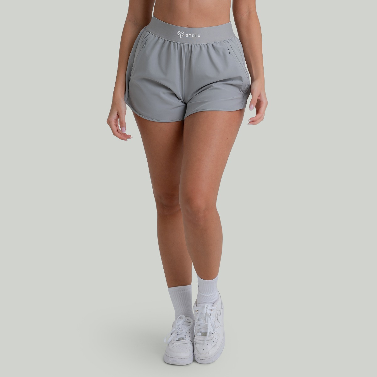 Femme – Short ZOA Smoke – STRIX