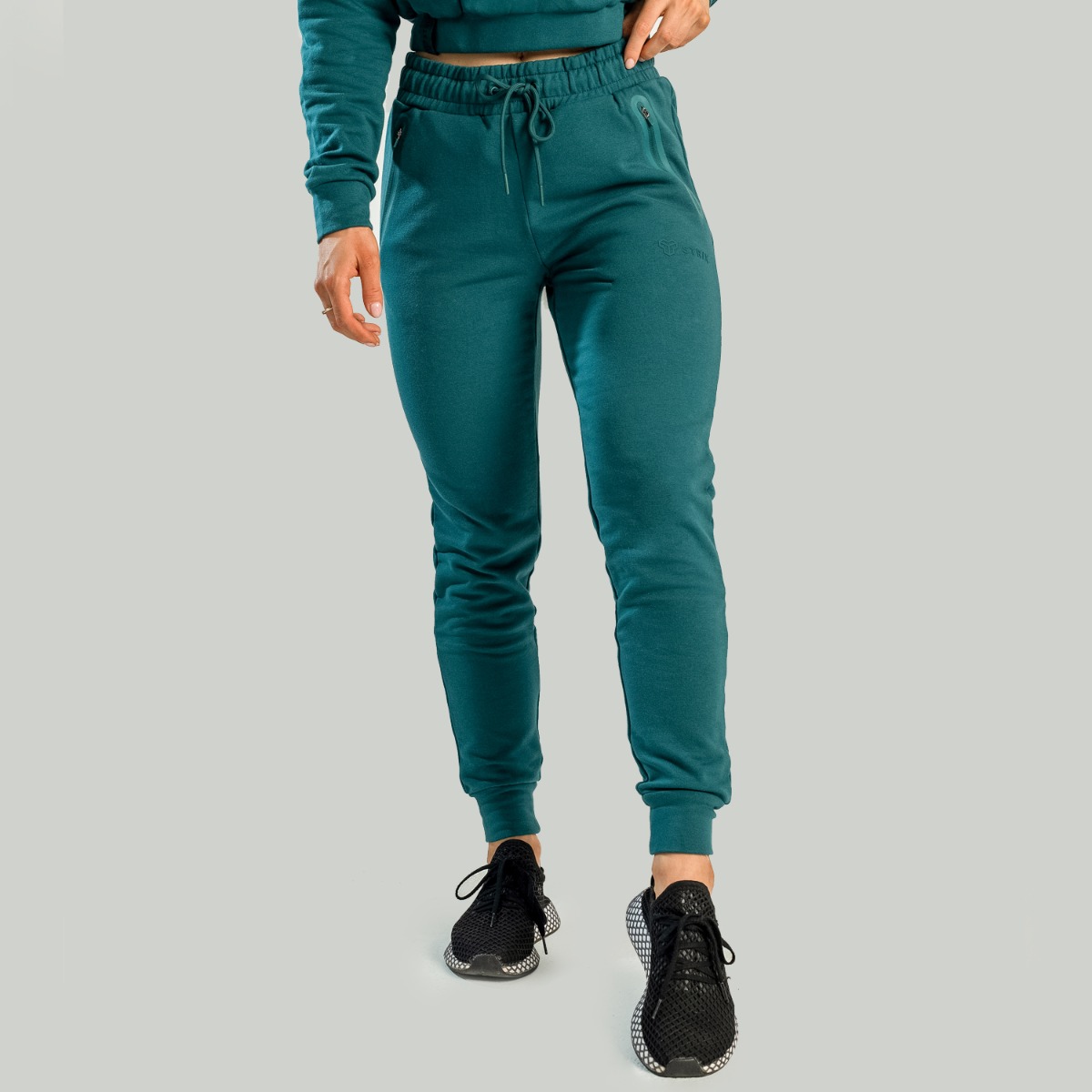 Pantalon de jogging essentiel pour femmes, couleur bleu profond – STRIX.