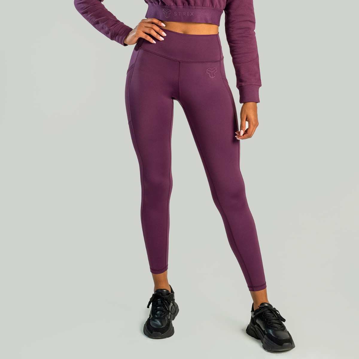 Legging essentiel pour femmes, couleur prune - STRIX.