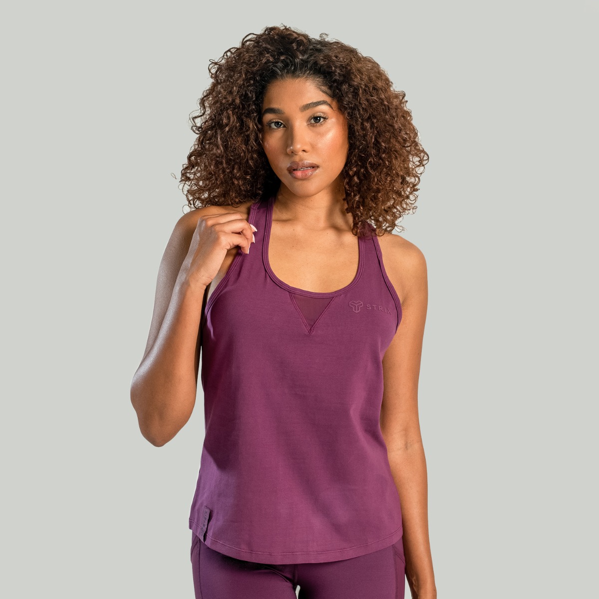 T-shirt sans manches essentiel pour femmes, couleur prune - STRIX.
